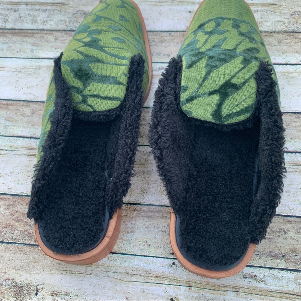 Free people butterfly faux fur lined mule - Picture 4 of 15